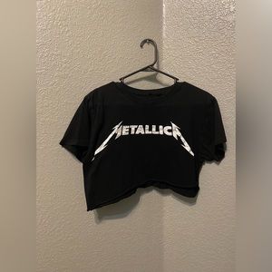 Metallica crop top shirt